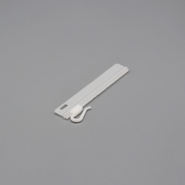White Fabtex microflex pin hook for drapery curtain adjustable