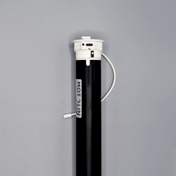 Close-up of Fabtex ML-350BC-USBC-K roller shade motor
