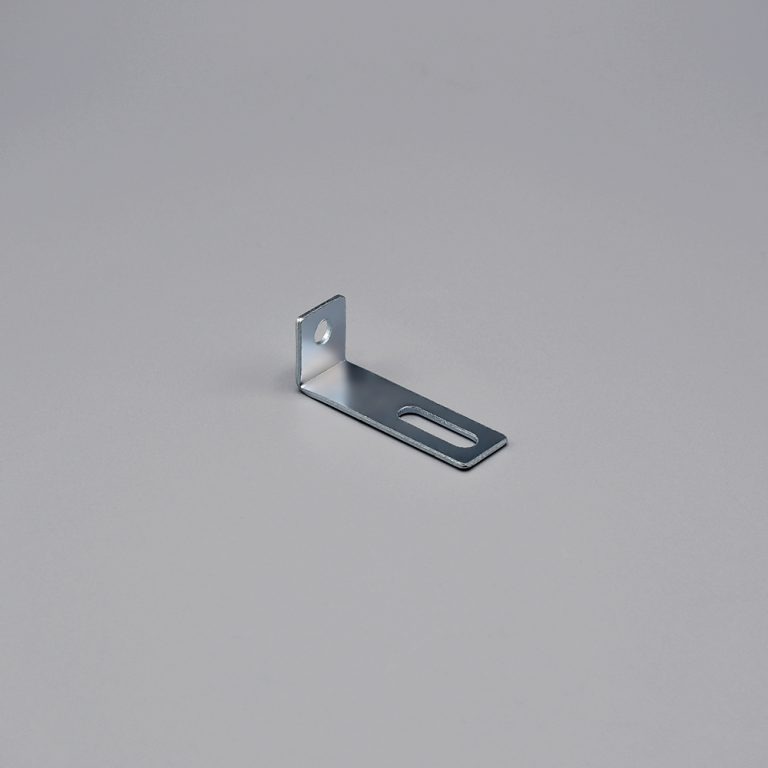 L-shaped Fabtex drapery return bracket