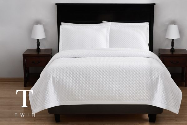 Rhapsody Quilt Coverlet Twin - True White (4 pcs)